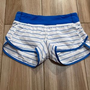 Lululemon Quiet Stripe Indigo Speed Shorts Size 6 Blue White